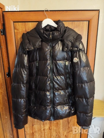 Продавам Зимно яке Монклер / Moncler 