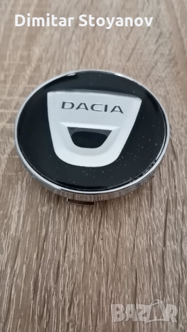 Стикери и капачки на джанти за Дачия Dacia, снимка 2 - Аксесоари и консумативи - 36040300
