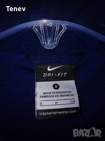 FC Barcelona Nike оригинално горнище Барселона S, снимка 3 - Спортни дрехи, екипи - 40100657