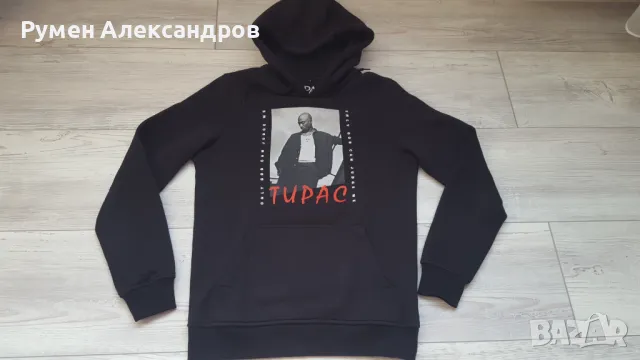 Мъжки черен ватиран суитшърт с качулка  TUPAC размер S, снимка 2 - Суичъри - 49666605