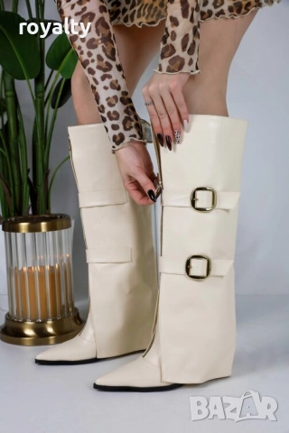 Ботуши на платформа - бежова кожа