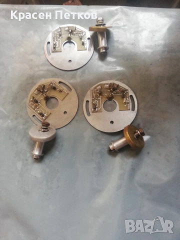 Датчик за безконтактно запалване на лек автомобил трабант