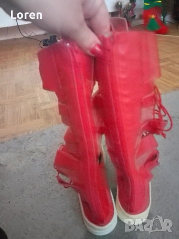 Ново!Червени интересни кецове от естествена кожа , снимка 5 - Кецове - 52655802
