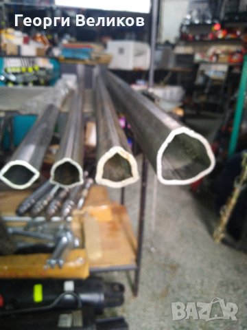 Тръби за кардани.Прещр.(инерц.муфи за кардани).Карета .Вилки и шарнири. кардани.Карета