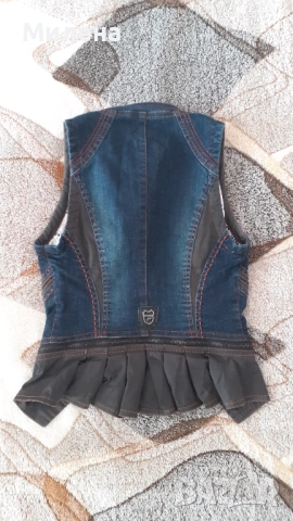 Дизайнерски елек Junona размер S, снимка 4 - Елеци - 53646243