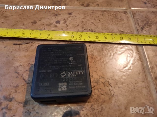 Продавам зарядно устроиство за фотоапарат SONY, снимка 1 - Батерии, зарядни - 34494478