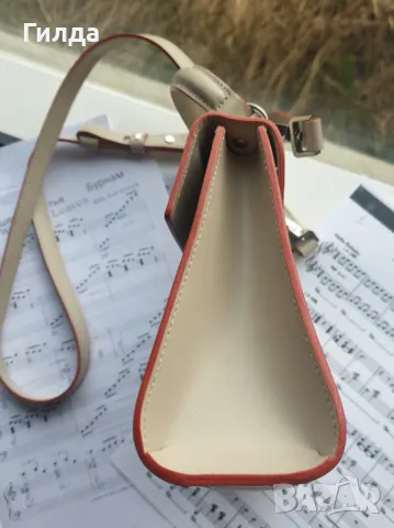 оригинална Coccinelle чанта естествена кожа налична, снимка 4 - Чанти - 49830643