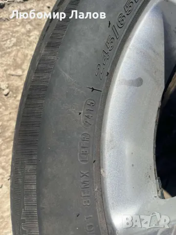 VW Tоuareg Оригинални джанти 17 цола със зимни гуми, снимка 7 - Гуми и джанти - 47649114