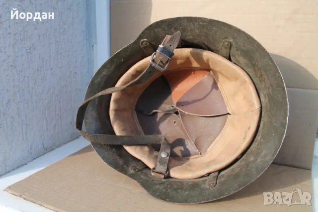 Българска военна каска модел 1936-та година, снимка 7 - Антикварни и старинни предмети - 47608261
