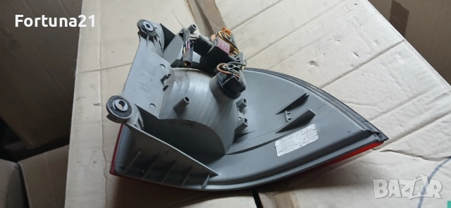 Saab 9-5 комби - ляв стоп, снимка 2 - Части - 51661161