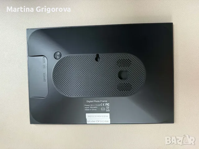 ФОТОРАМКА XMART DF1024W 10'' Wi-Fi Frameo, снимка 4 - Фотоапарати - 56256274