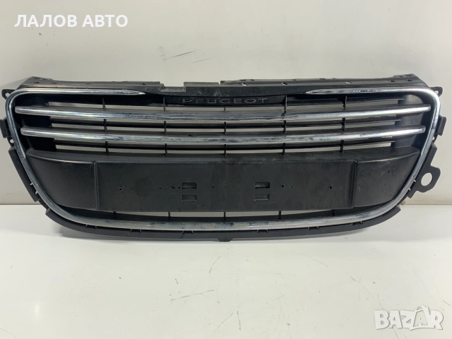 Решетка предна броня Пежо 508 Reshetka predna bronq Peugeot 508 9686571877