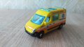 Renault master ambilance matchbox