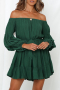 Дамска къса рокля в зелено с дълъг ръкав и паднало деколте, снимка 1 - Рокли - 44822386