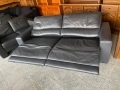 Кожен диван, снимка 2