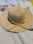 Лятна дамска шапка в бежов цвят с периферия, снимка 4