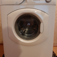 Продавам автоматична пералня ARISTON  AVF 129 (SK)(TE)