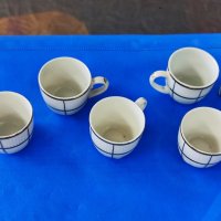 Малки порцеланови чашки за греяна ракия, снимка 2 - Чаши - 44163723