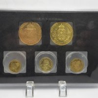 Поставка с пет копия на златните монети от 1894 и 1912 год., снимка 1 - Нумизматика и бонистика - 35801109