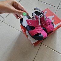 Детски сандали Nike 21номер, снимка 4 - Детски сандали и чехли - 41743464