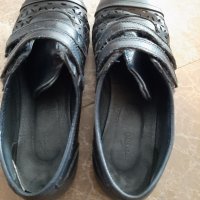 Маратонки кожени обувки, снимка 1 - Детски маратонки - 34582443
