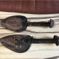 Стари метални обтегачи за обувки, снимка 3 - Антикварни и старинни предмети - 40877700