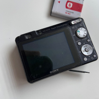 ✅ Sony 🔝 DSC W120, снимка 3 - Фотоапарати - 44703721