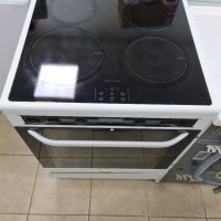 Свободностояща печка с индукционни котлони Electrolux , снимка 2 - Печки, фурни - 35737999