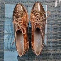 Ефектни обувки на платформа, снимка 1 - Дамски ежедневни обувки - 38870558