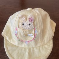 Детска шапка 1 год, снимка 1 - Бебешки шапки - 41365120