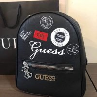 Дамска раница Guess код 262, снимка 1 - Раници - 44265574