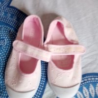 Детски пантофки , снимка 5 - Детски обувки - 41842429