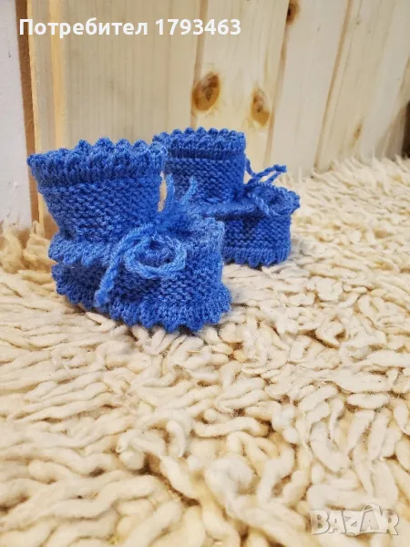 Ръчно плетени бебешки ботушки от мерино за бебе от 0 до 3 месеца, снимка 1