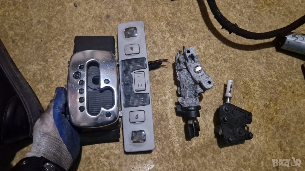 управленеи скоростен лост Ауди А6 Ц5 Audi A6 C5 4B0 713 111 BD, снимка 1