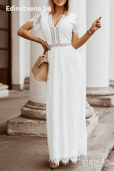 Дълга дантелена дамска рокля в бяло с V-образно деколте, снимка 1