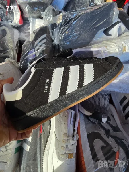 маратонки Adidas , снимка 1