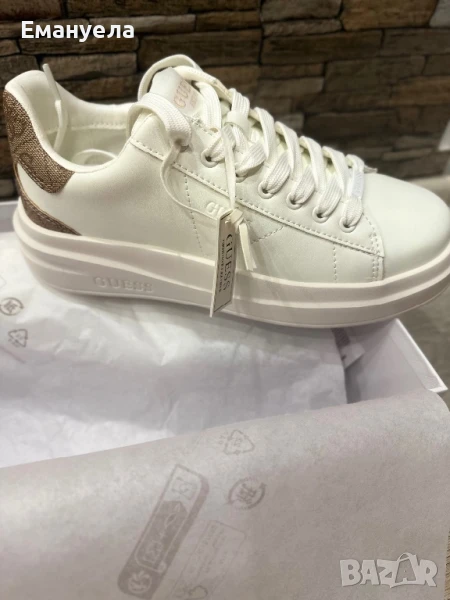 Оригинални обувки Guess, снимка 1