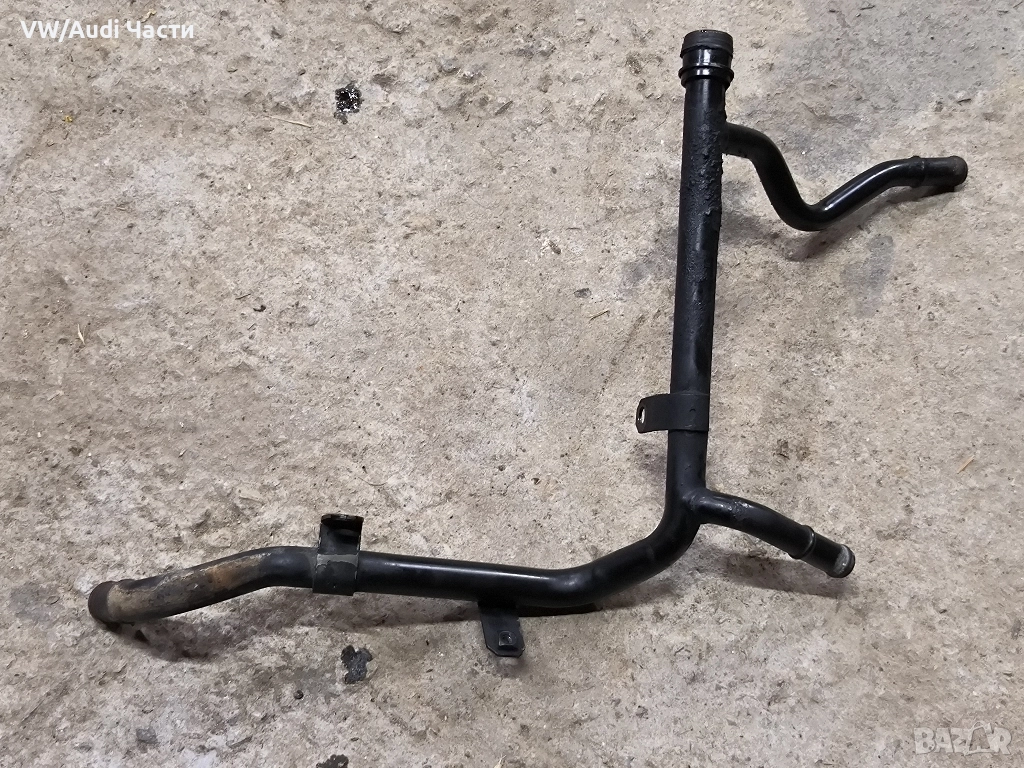 Тръба тръбичка антифриз за Голф 5 Ауди А3 Пасат Туран VW Golf 5 Audi A3 8P Passat Touran 03G121065H, снимка 1