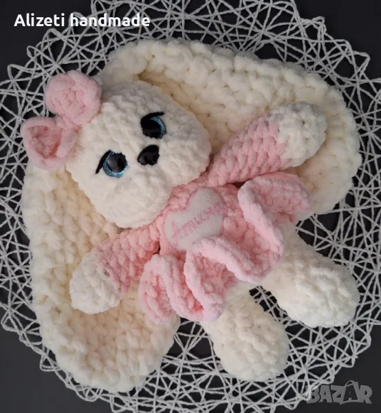 Плетено плюшено зайче , снимка 1
