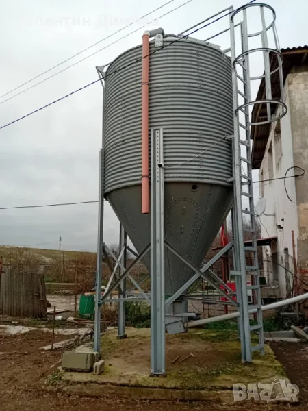 Хранилки и поилки за птицеферма, снимка 1