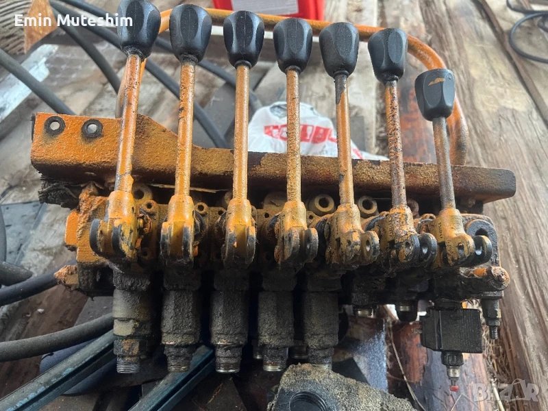 Разпределител Atlas terex, снимка 1