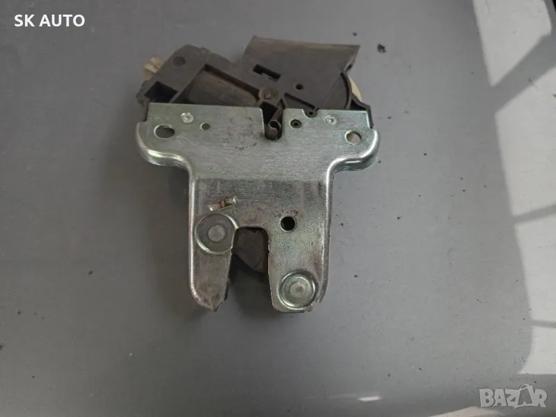 Audi A8 D3 Long брава електрически багажник , снимка 1