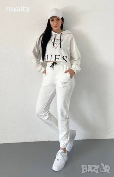 Guess дамски комплекти Два цвята , снимка 1