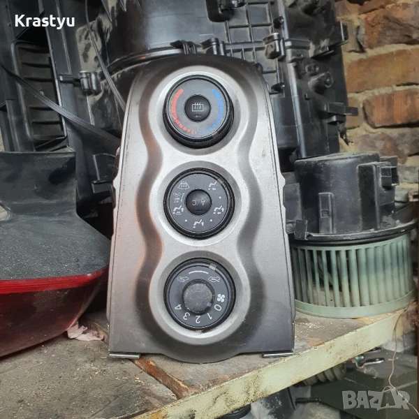 копчета парно климатик от тойота Ярис 2009г, снимка 1