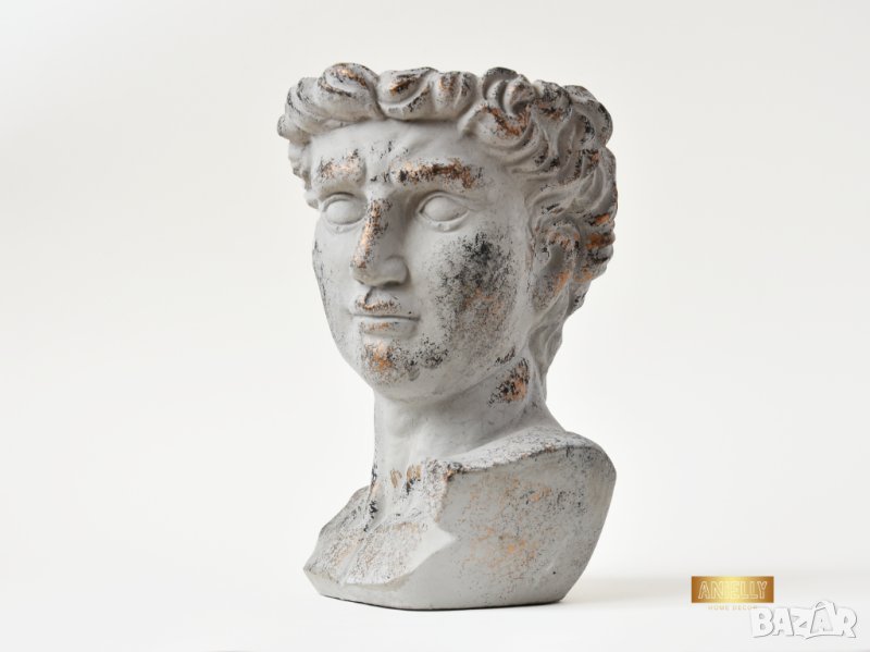 Декоративна кашпа скулптура / Градинска кашпа с формата на мъжки бюст, снимка 1