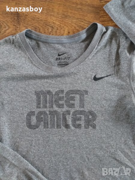nike - страхотна дамска блуза , снимка 1