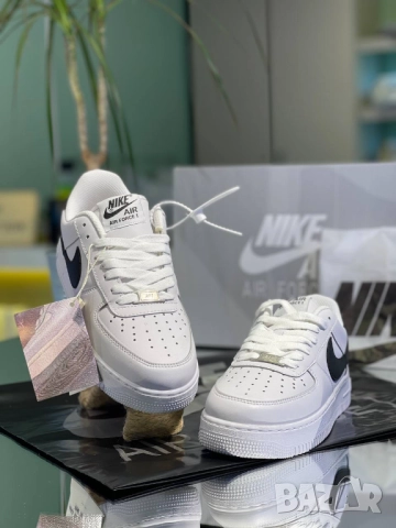 унисекс маратонки nike , снимка 2 - Маратонки - 51440662