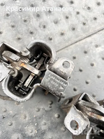 Брава преден капак лява и дясна за Мерцедес CLS. W219. A2198800160, снимка 4 - Части - 49338531