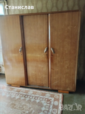 Ретро гардероби , снимка 3 - Гардероби - 52351669