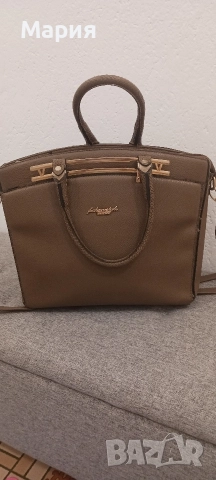 Дамска чанта , снимка 5 - Чанти - 52668197